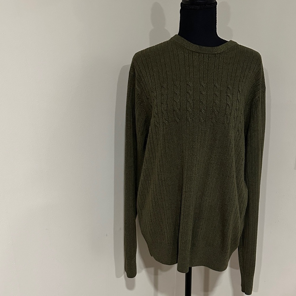 *DOCKERS* Olive Green Cable Knit Crewneck Sweater Size XL